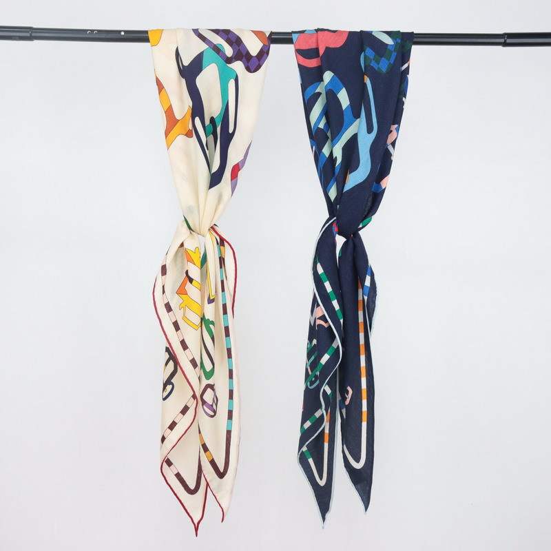 Silk Wool Scarf Large Triangle - Pashmina Wrap Large recension och pris