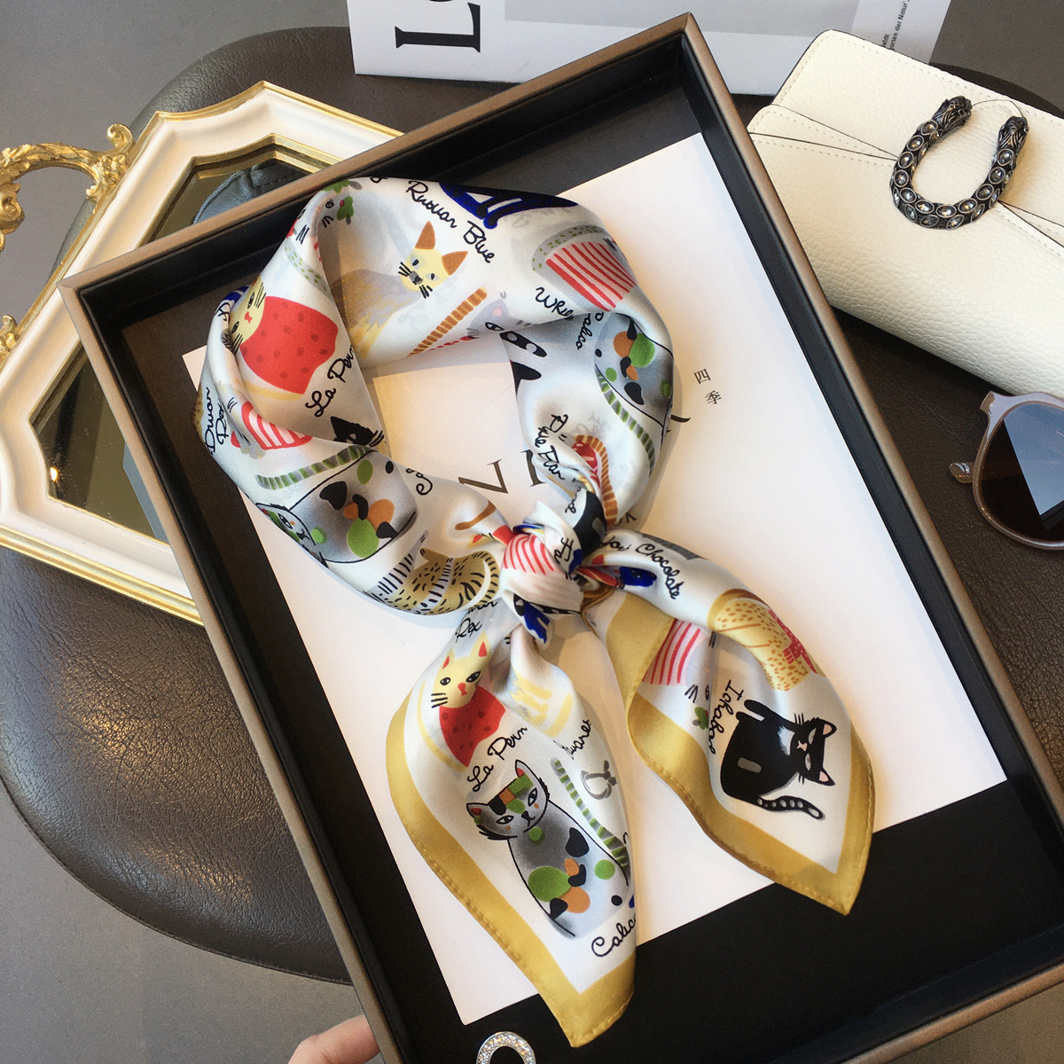 Luxury Brand 2023 Silk Square  - Silk Tie Striped recension och pris