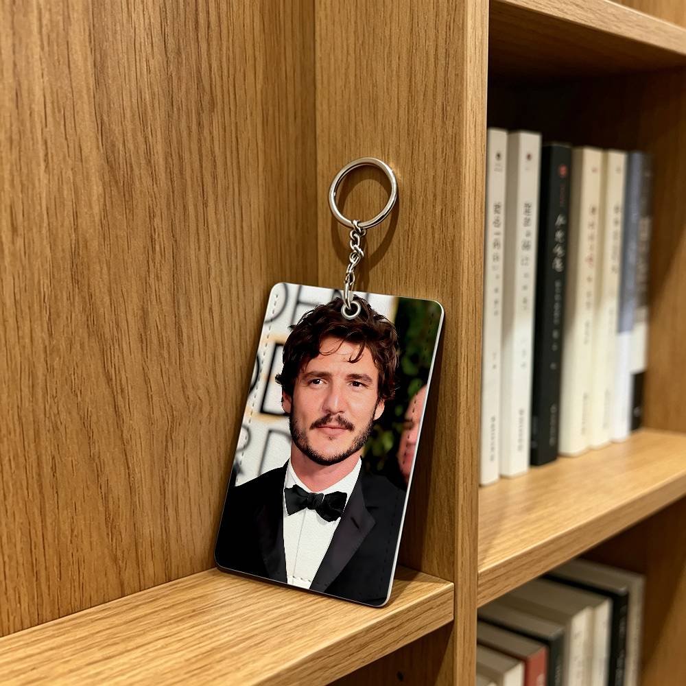 Cool Actor P-Pedro Pascal Card - Lanyard Badge Holder recension och pris