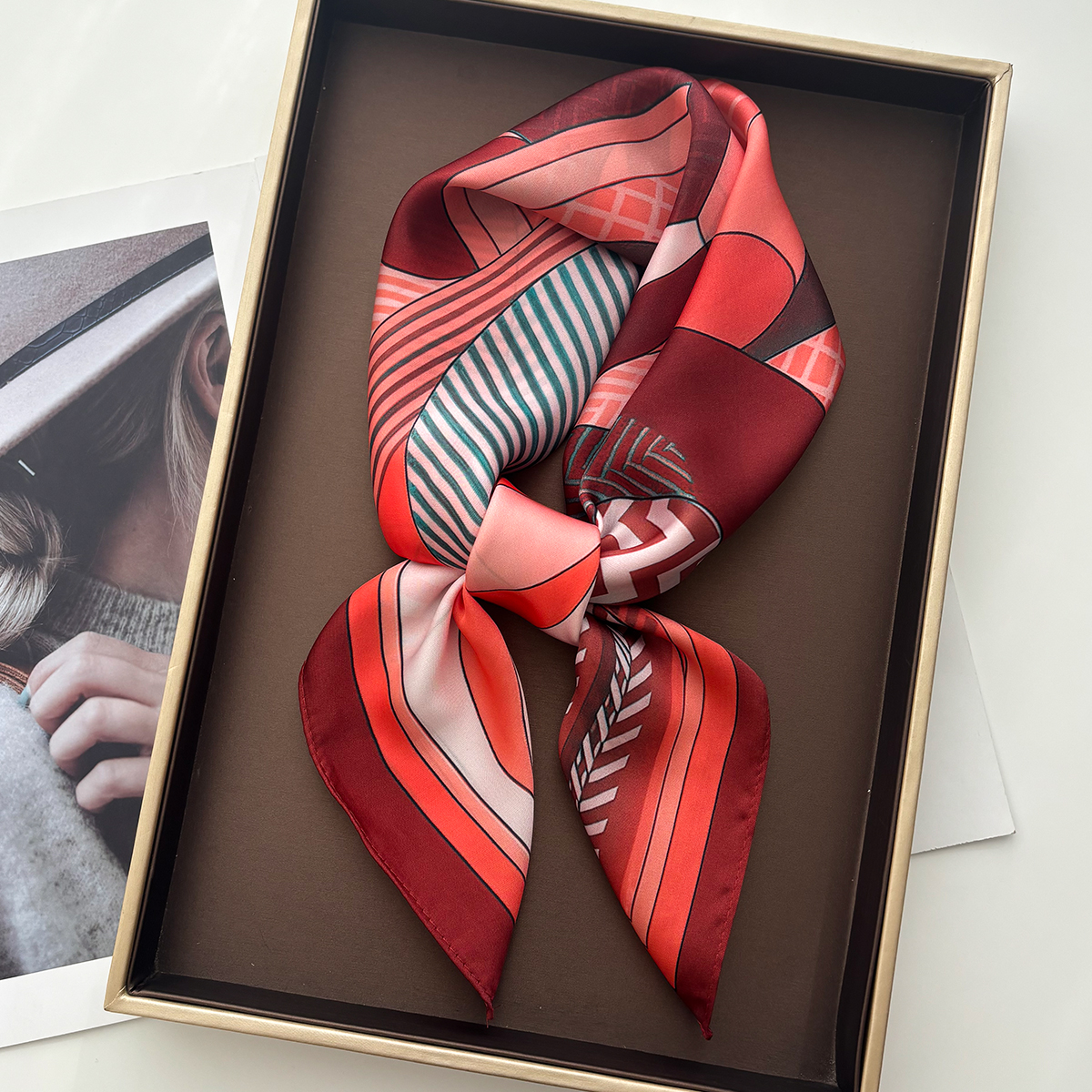 Luxury Square Scarf For Women  - Silk Neck Scarf recension och pris
